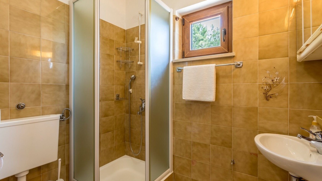 Photo of Bathroom in Baska Voda