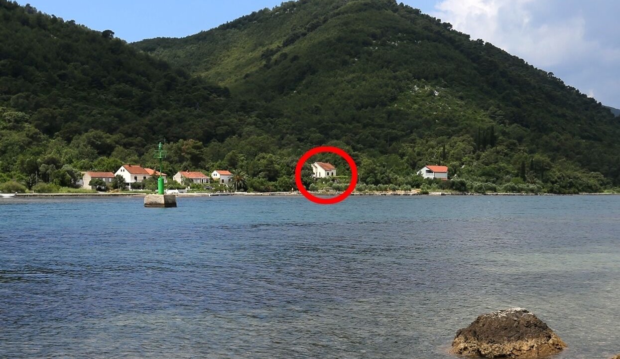 Photo of Outdoor in Broce