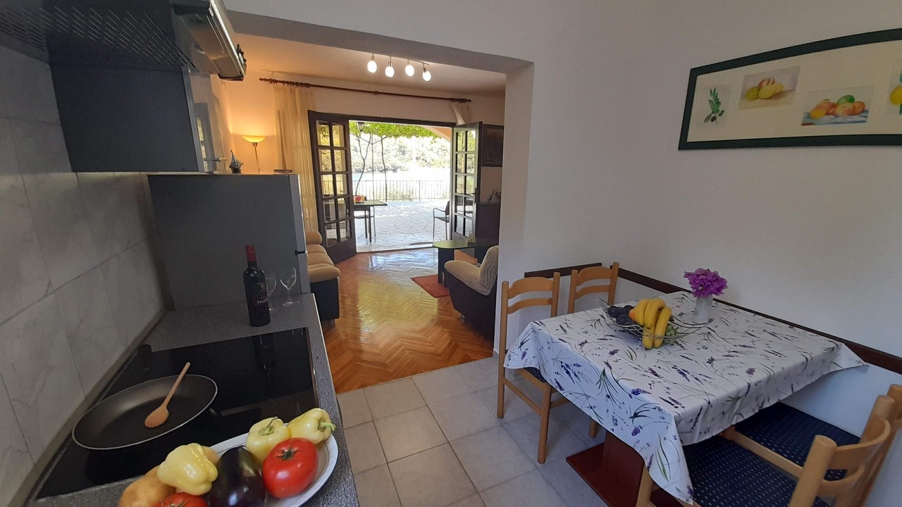 Photo of Livingroom in Broce