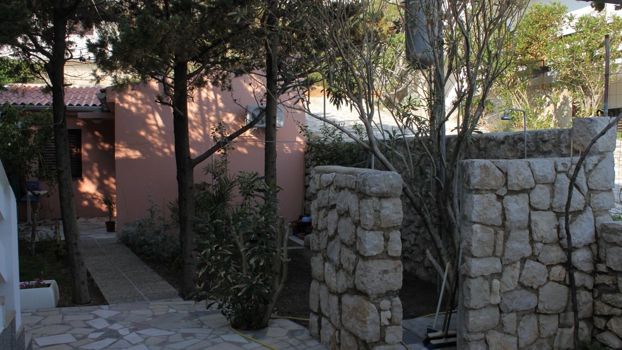 Photo of Others in Pag