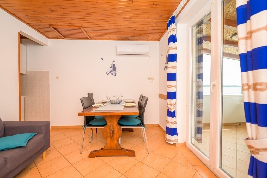 Photo of Livingroom in Nerezine