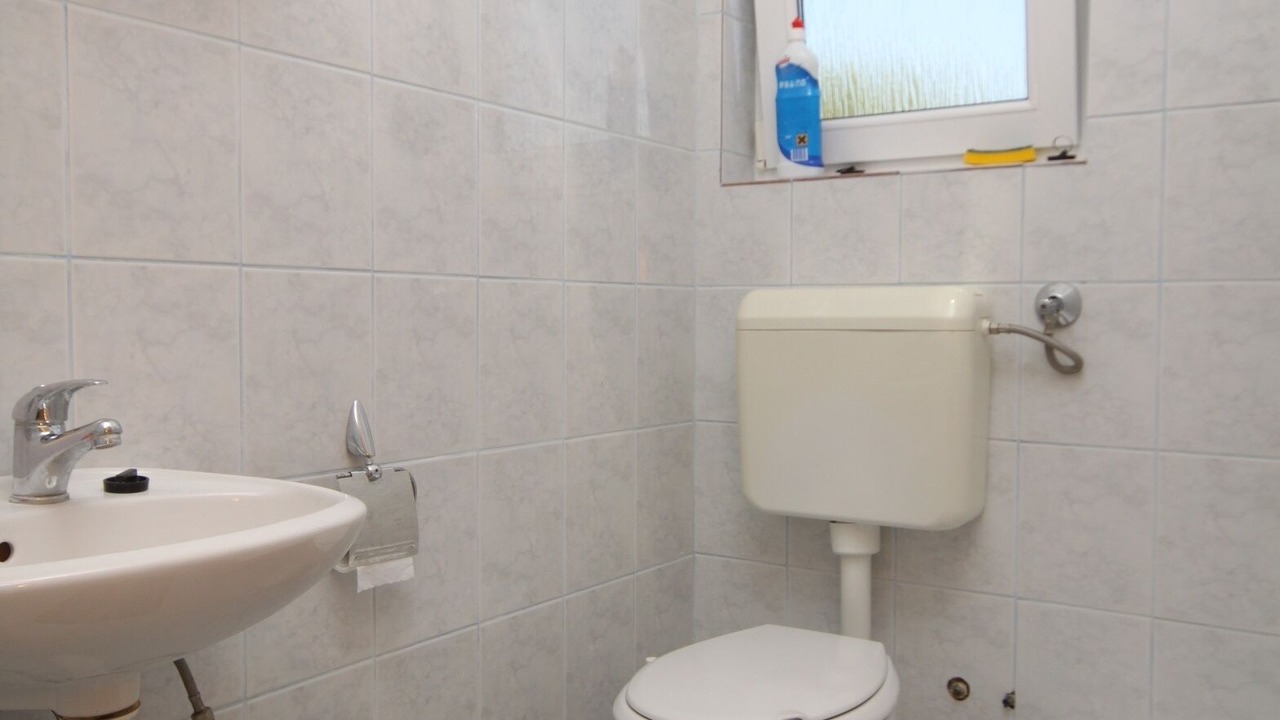 Photo of Bathroom in Tkon