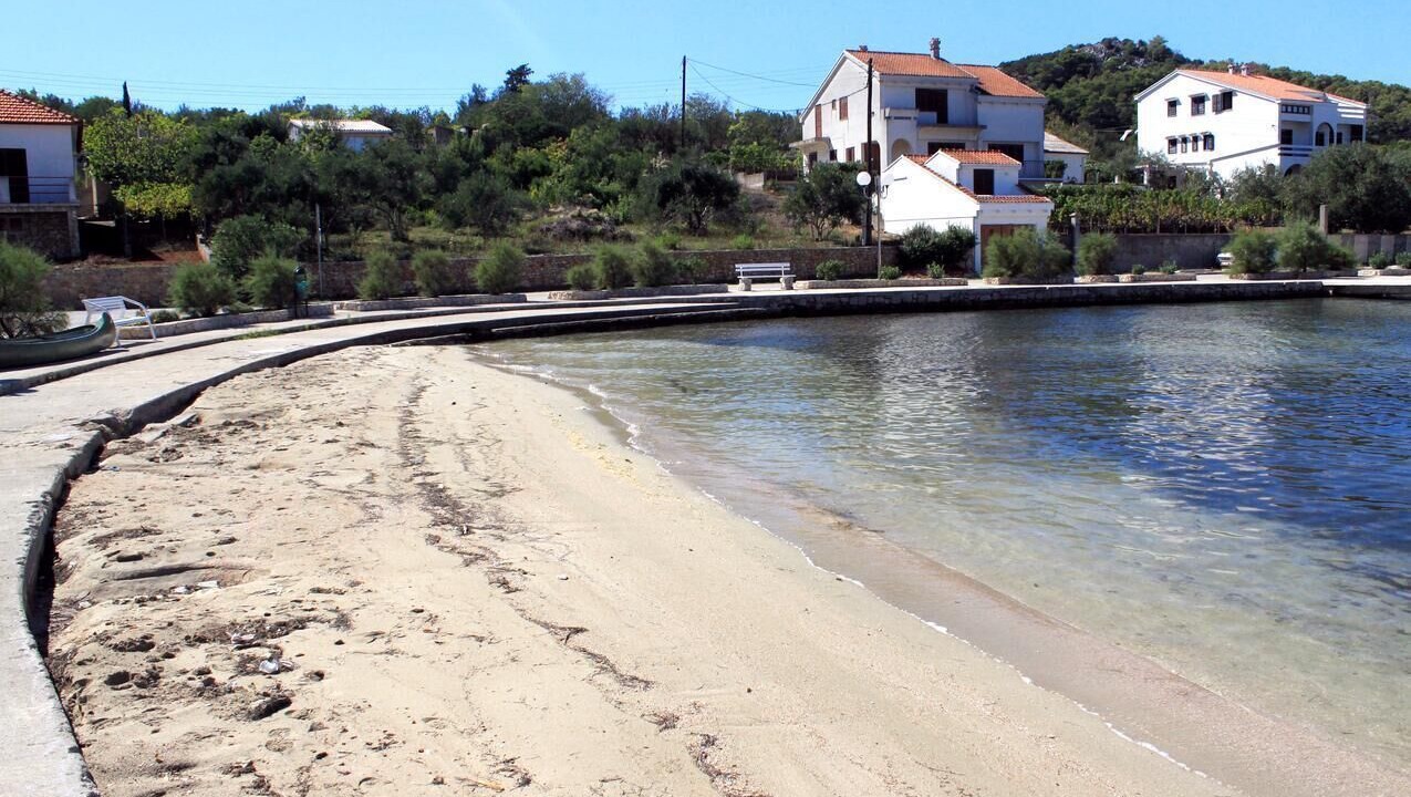Photo of Others in Sutomiscica
