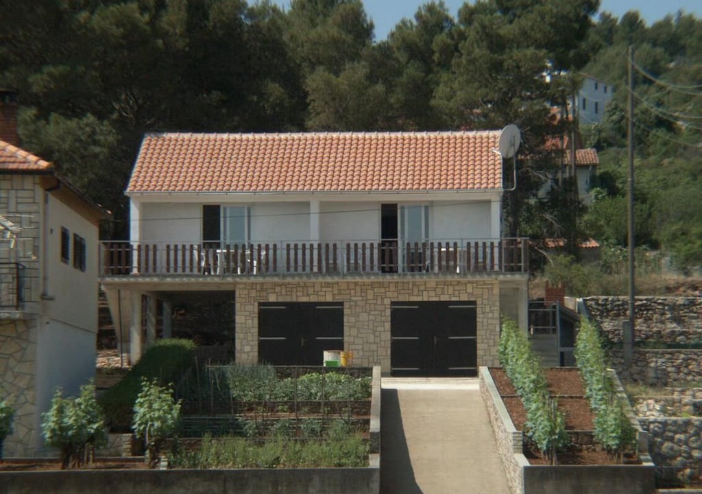 Photo of Buildings in Zman