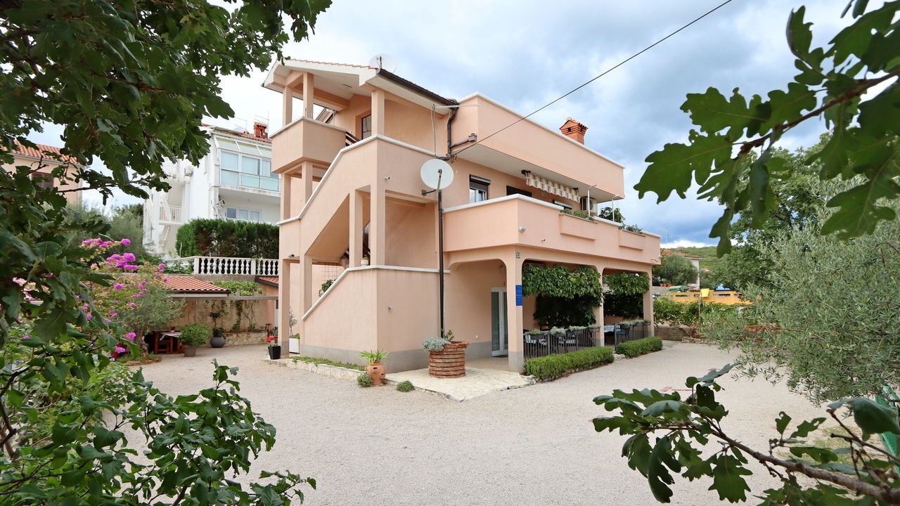 Photo of Outdoor in Kornic