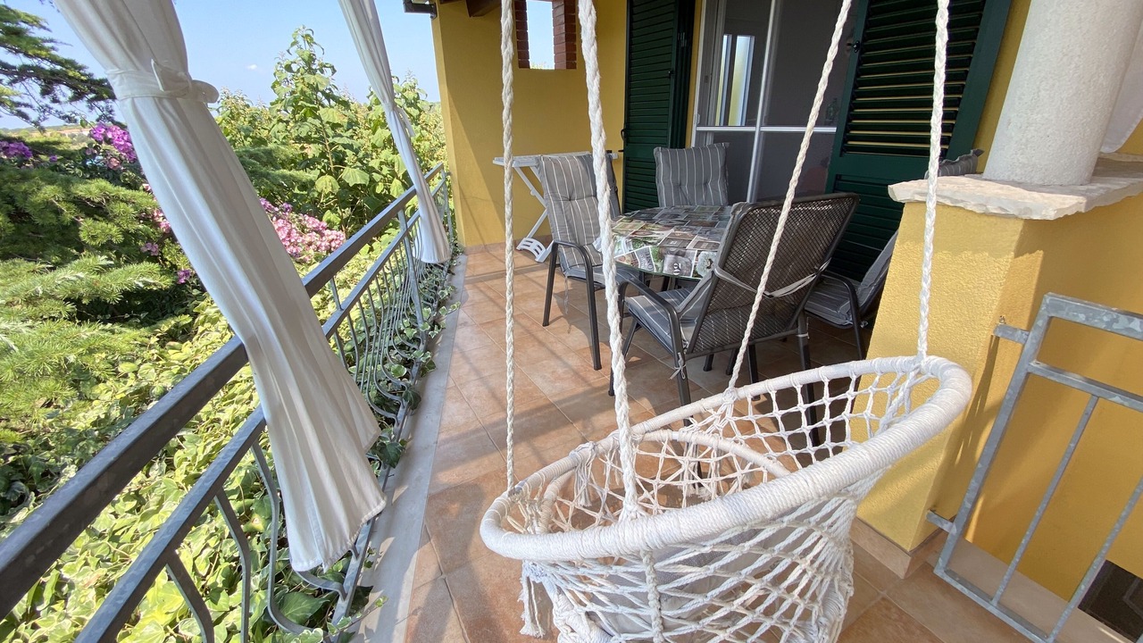 Photo of Outdoor in Loviste