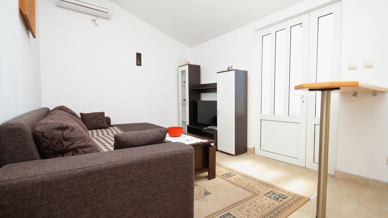 Photo of Livingroom in Molunat