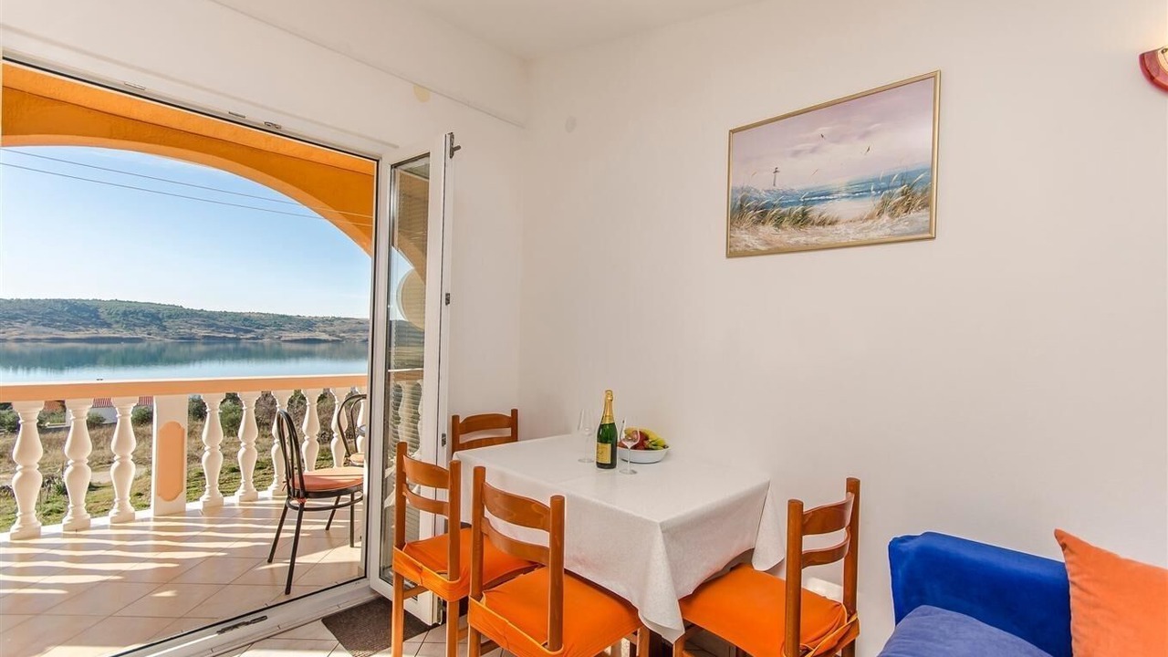 Photo of Livingroom in Rtina