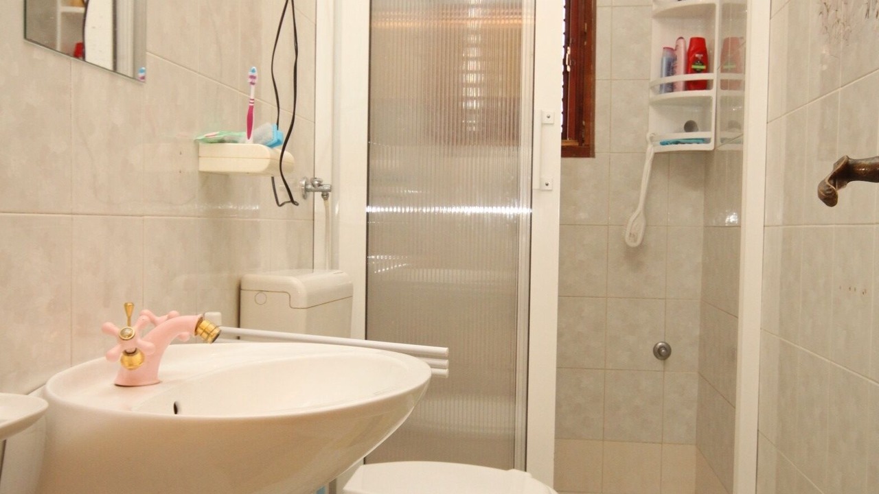 Photo of Bathroom in Kali