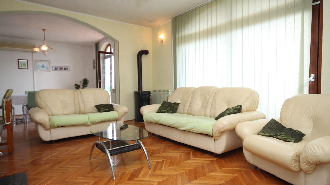 Photo of Livingroom in Kali