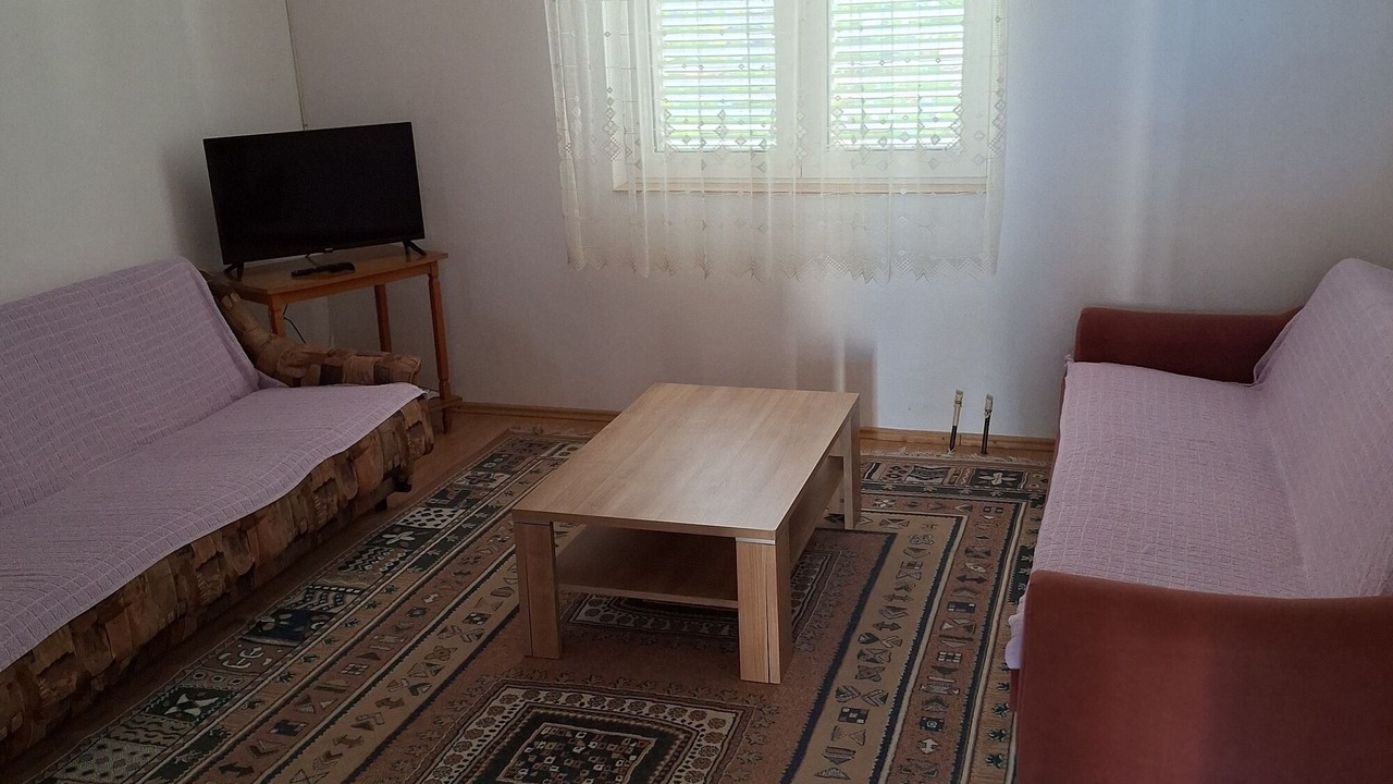 Photo of Livingroom in Tkon