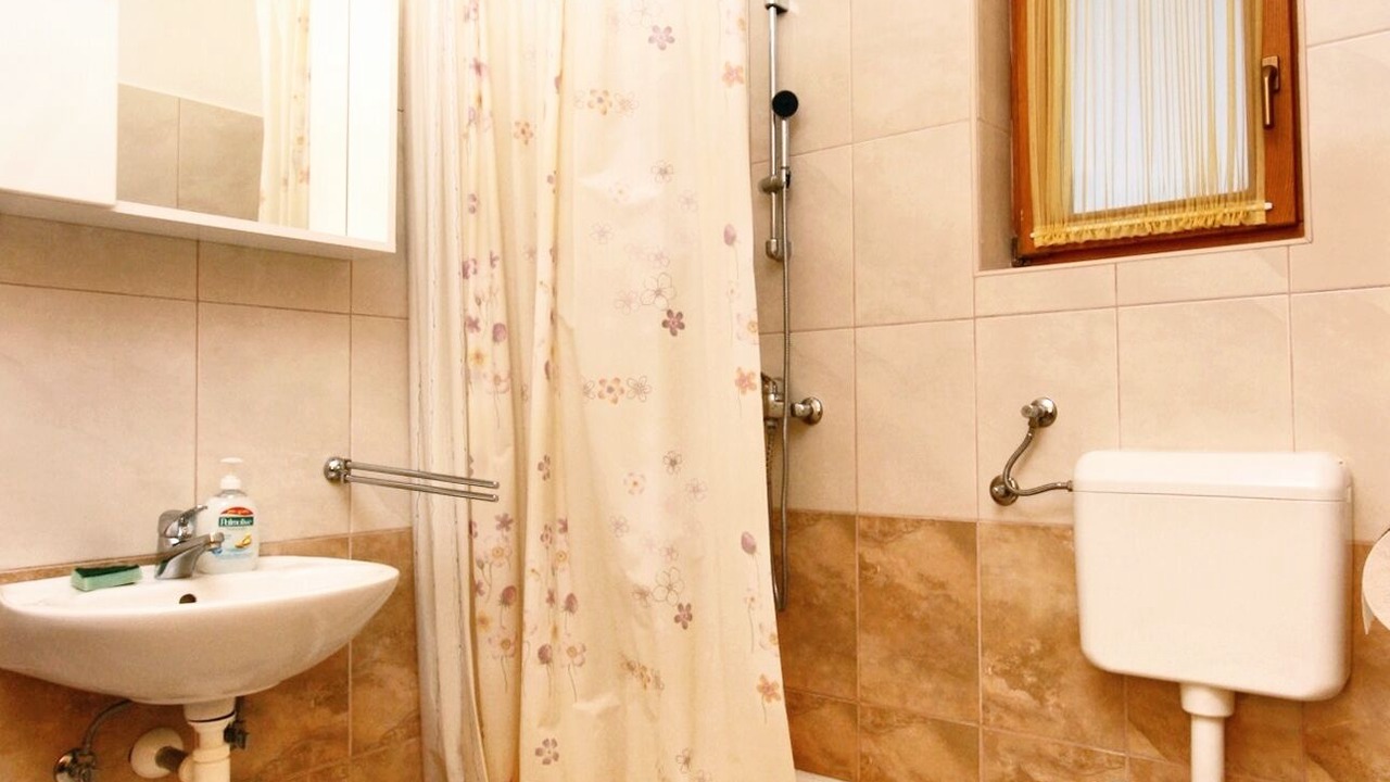 Photo of Bathroom in Rovanjska