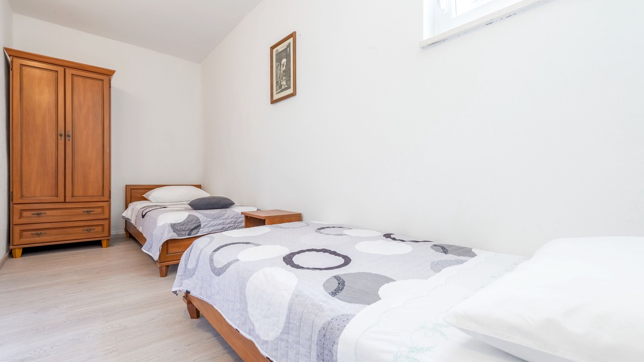 Photo of Bedroom in Mimice