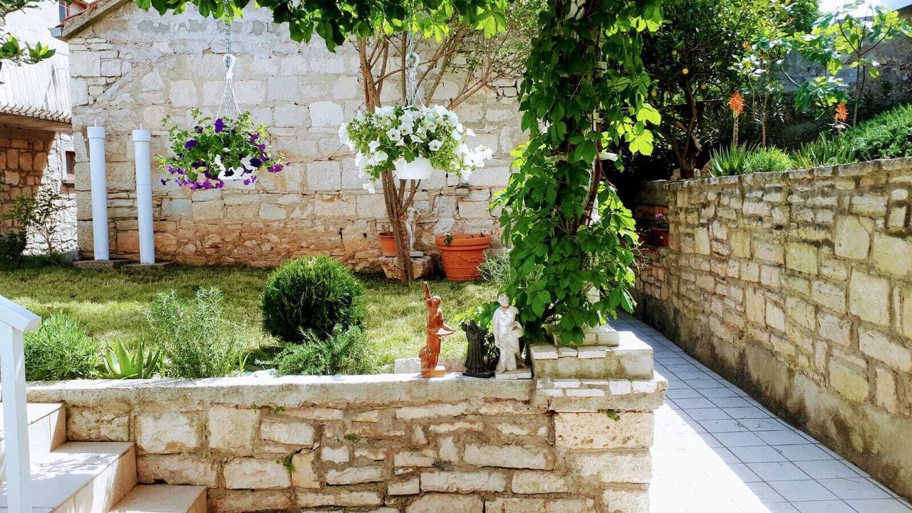 Photo of Outdoor in Cove Tri Zala (Zrnovo)