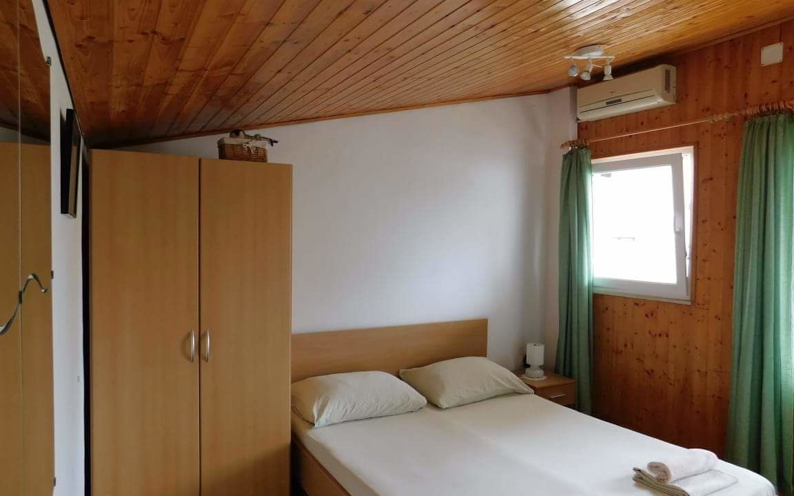 Photo of Bedroom in Cove Tri Zala (Zrnovo)