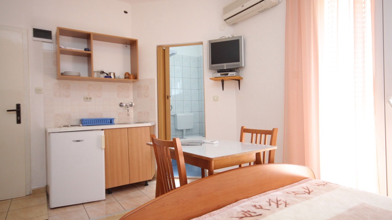 Photo of Livingroom in Tkon