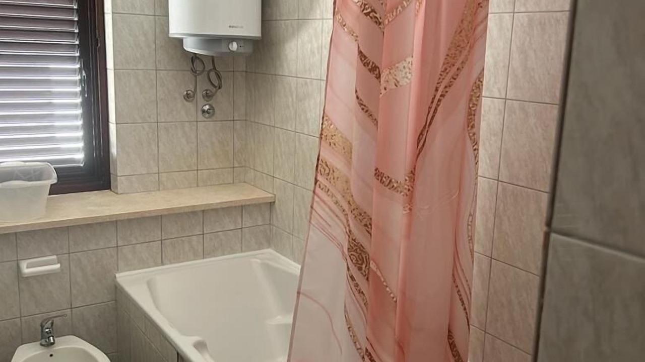 Photo of Bathroom in Slatine