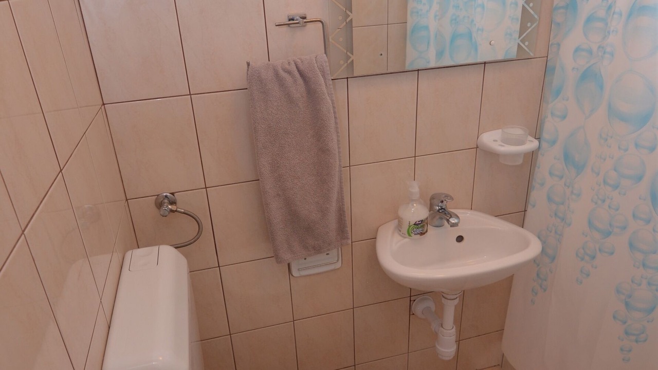 Photo of Bathroom in Tkon