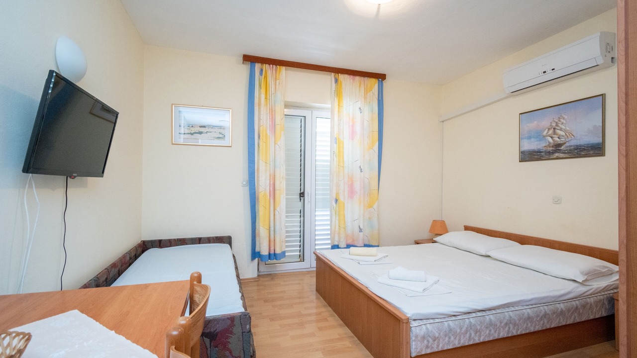 Photo of Bedroom in Razanac
