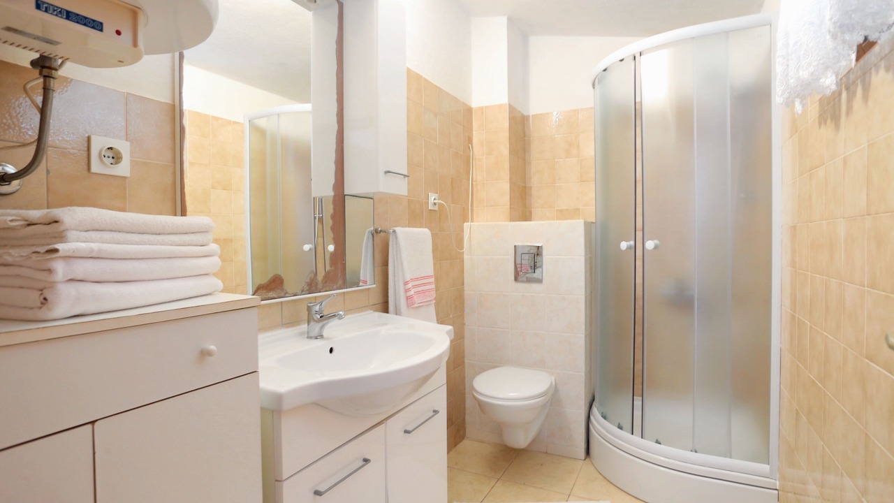 Photo of Bathroom in Okrug Donji