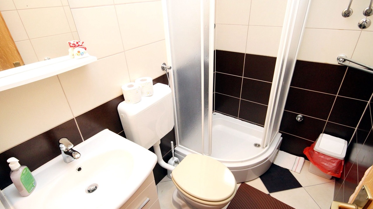 Photo of Bathroom in Seline