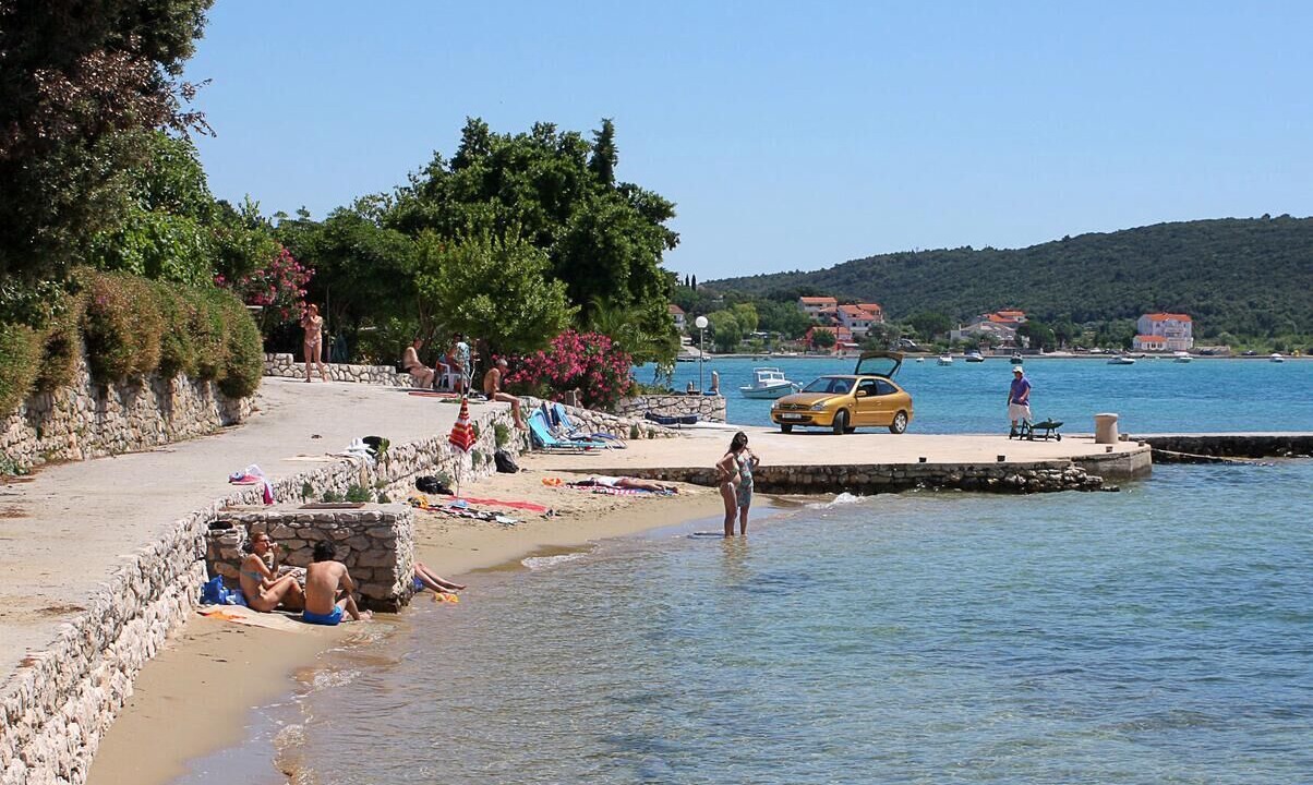 Photo of Others in Suha Punta