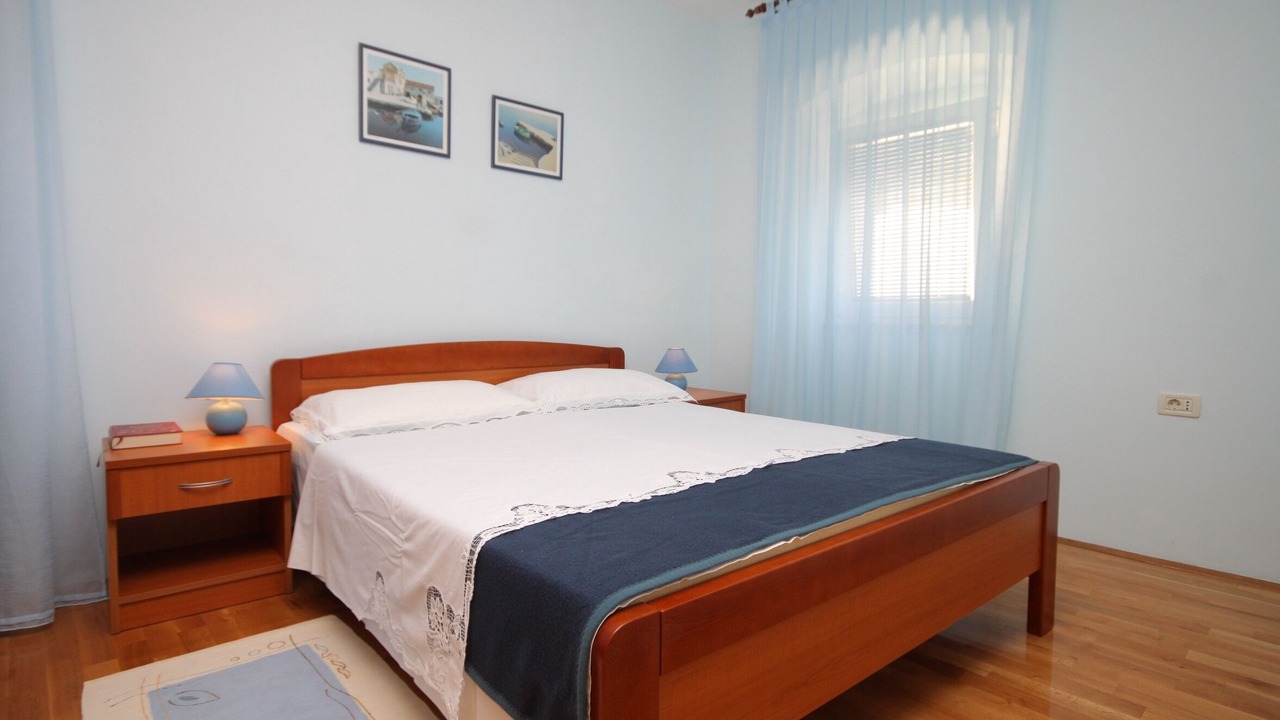 Photo of Bedroom in Cove Murtar