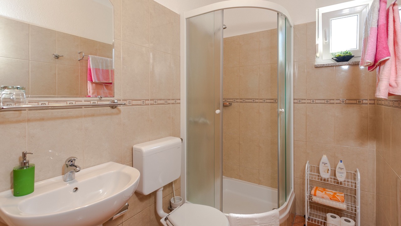 Photo of Bathroom in Brela