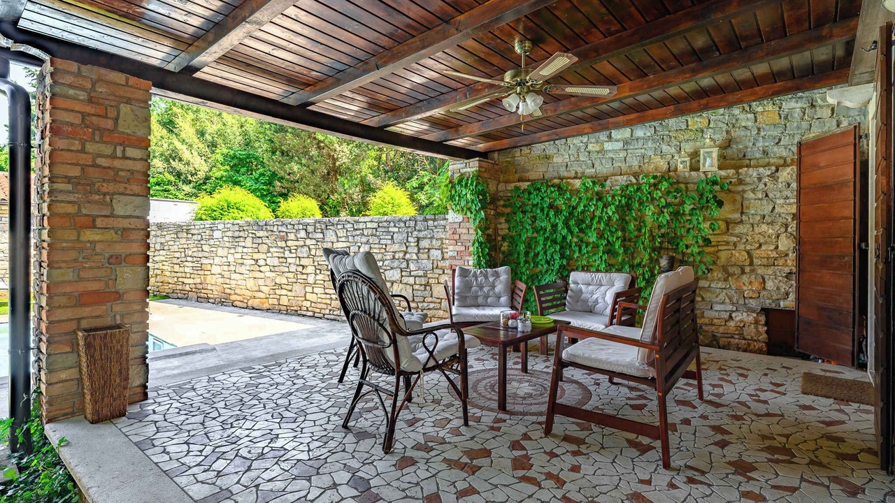 Photo of Patio Balcony in Materada