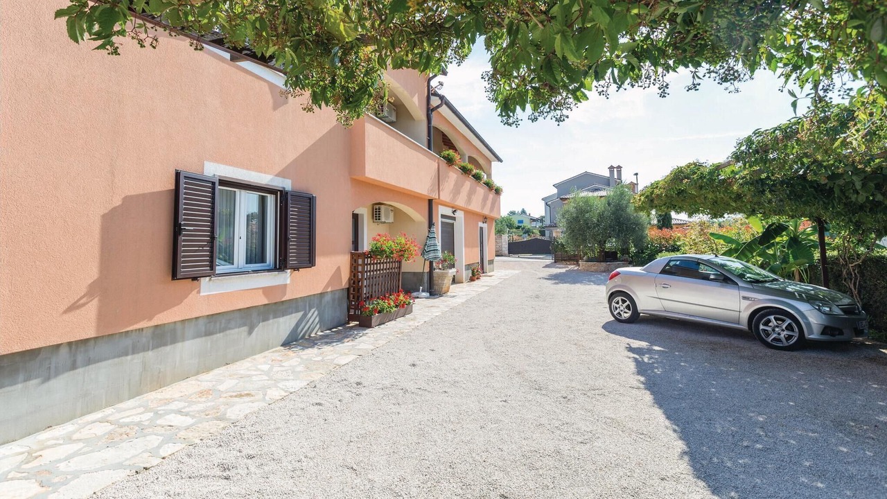 Photo of Outdoor in Vabriga