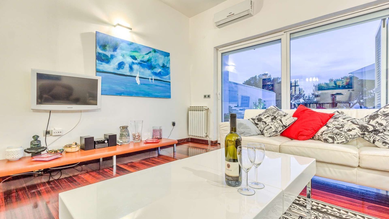 Photo of Livingroom in Punat