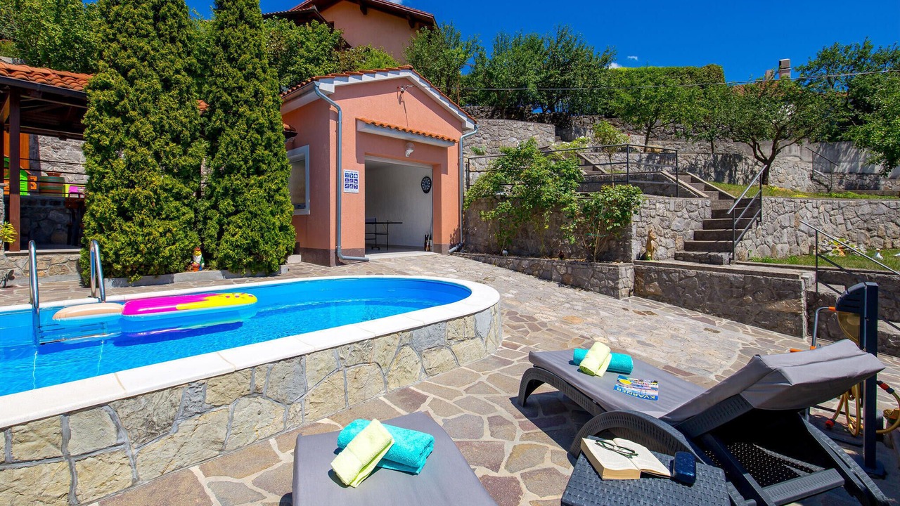 Photo of Outdoor in Pasjak