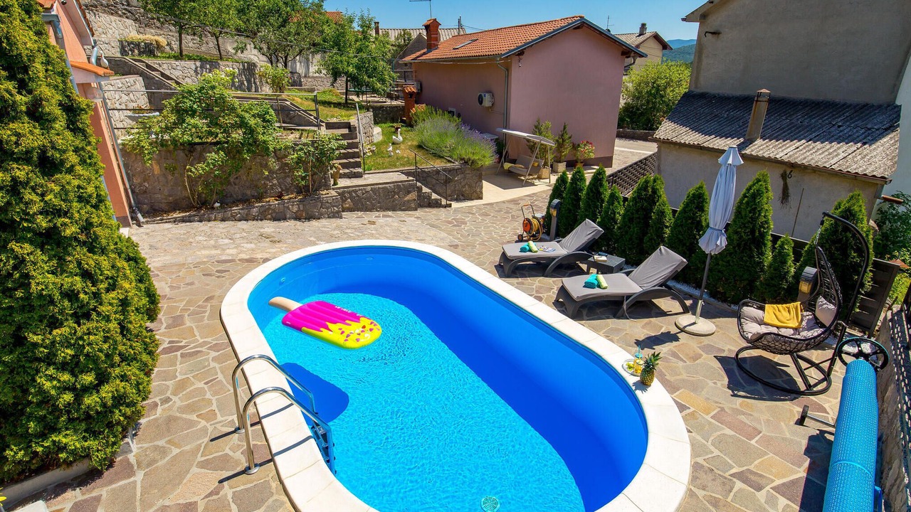 Photo of Outdoor in Pasjak