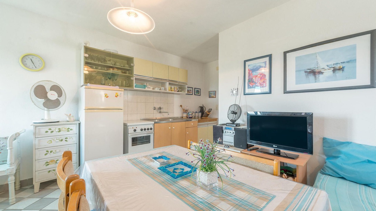 Photo of Bedroom in Tribunj