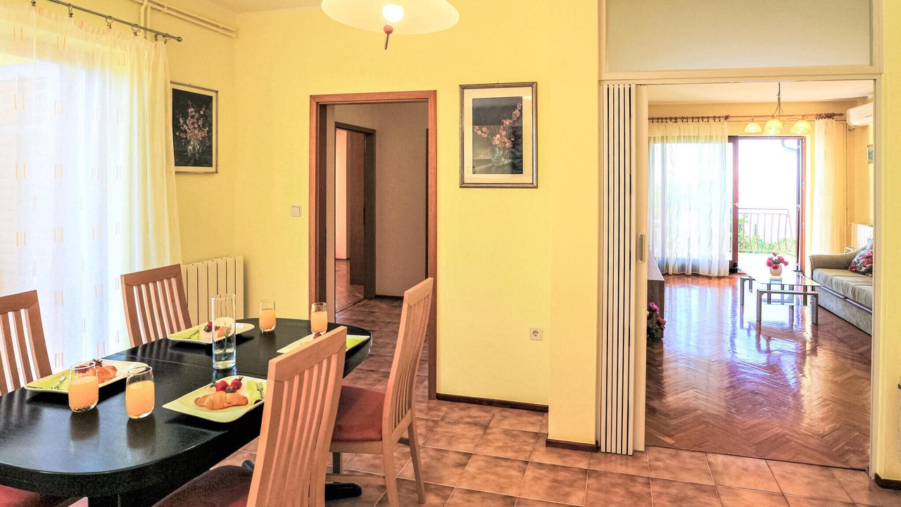 Photo of Bedroom in Pobri