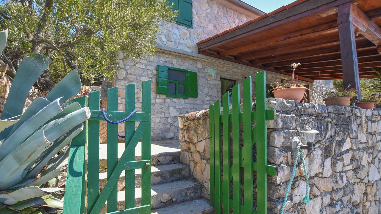 Photo of Outdoor in Tkon