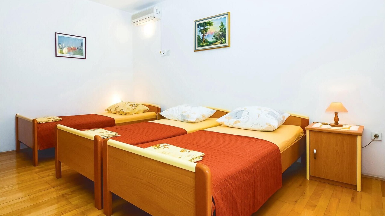 Photo of Others in Omis