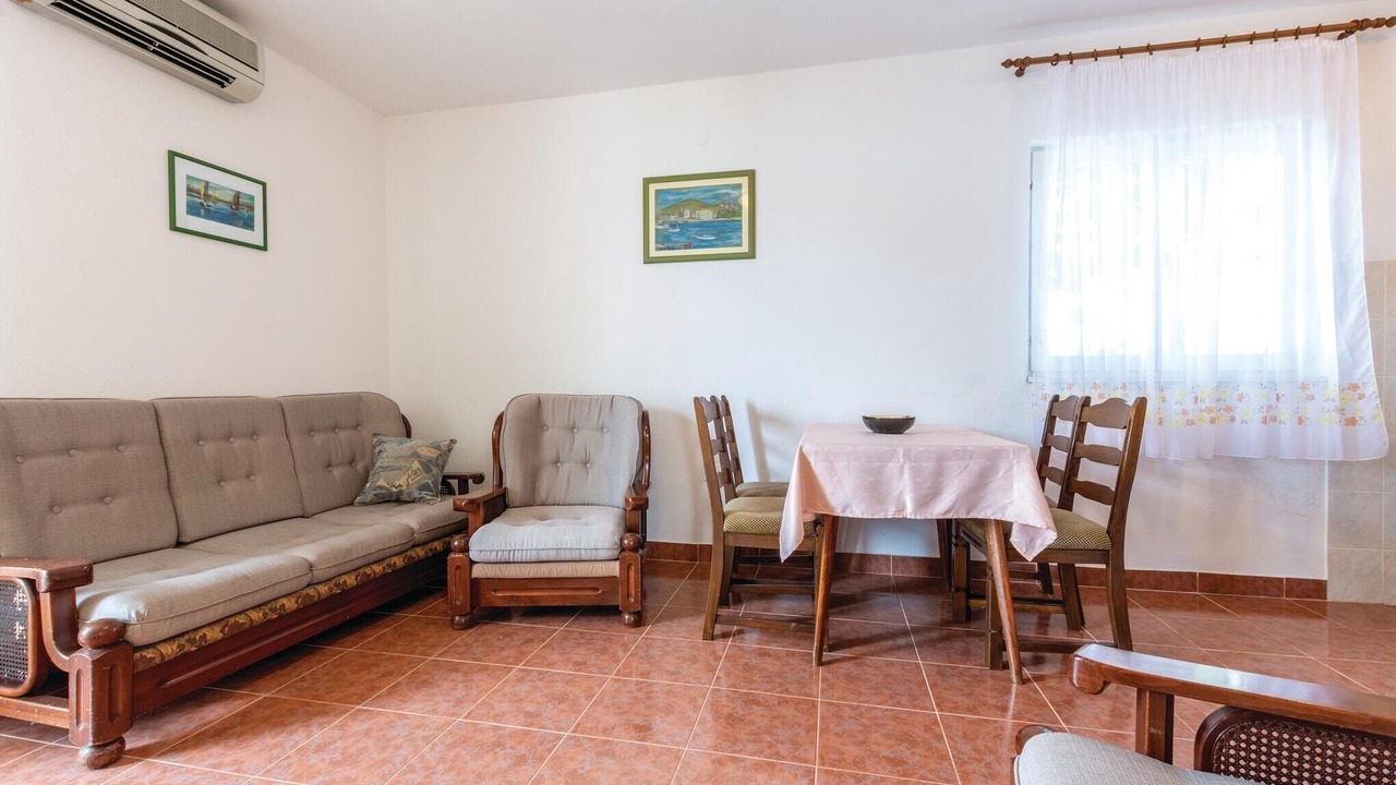 Photo of Bedroom in Okrug Donji
