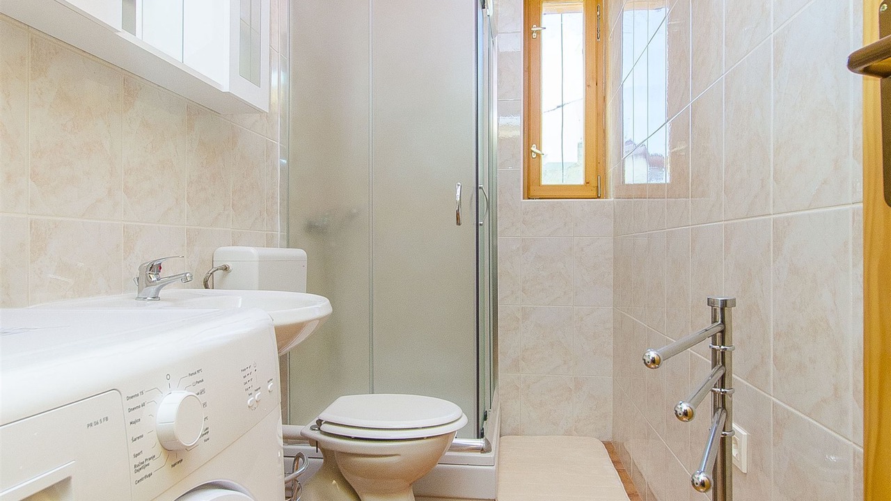 Photo of Bathroom in Miskovici