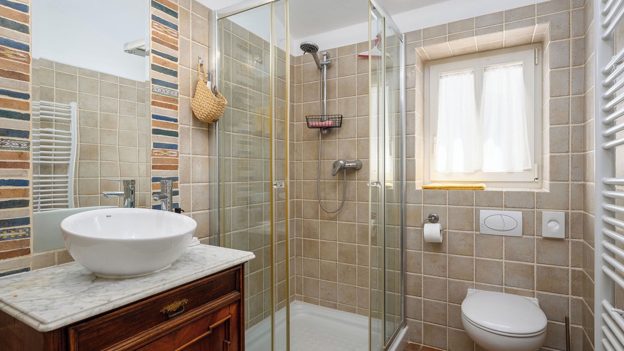 Photo of Bathroom in Prodol