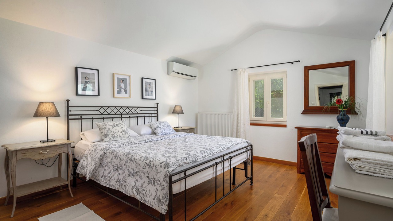 Photo of Bedroom in Prodol