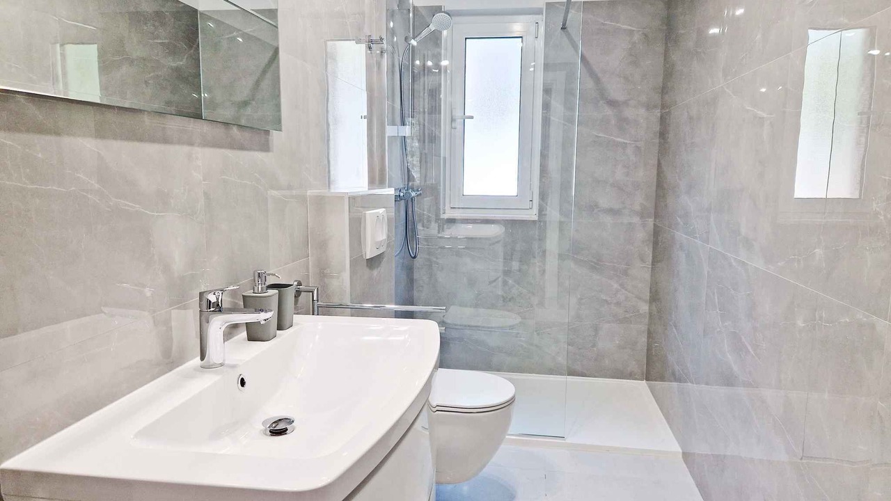 Photo of Bathroom in Baska