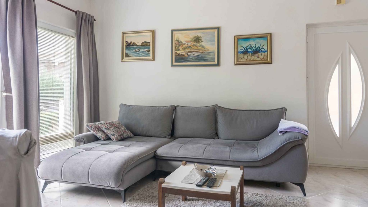 Photo of Livingroom in Tkon