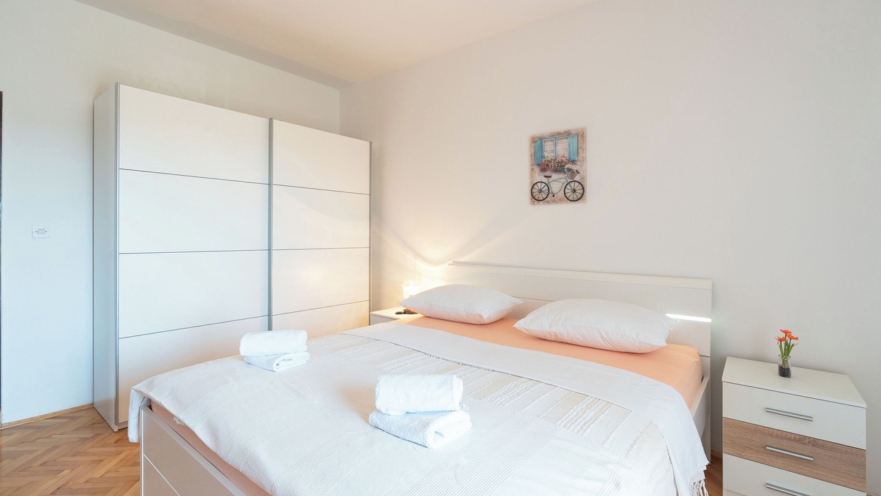 Photo of Bedroom in Povljana