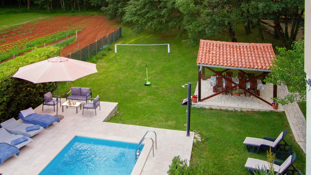 Photo of Outdoor in Gracisce