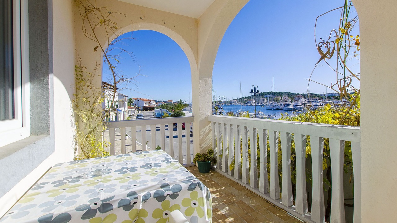 Photo of Outdoor in Jezera