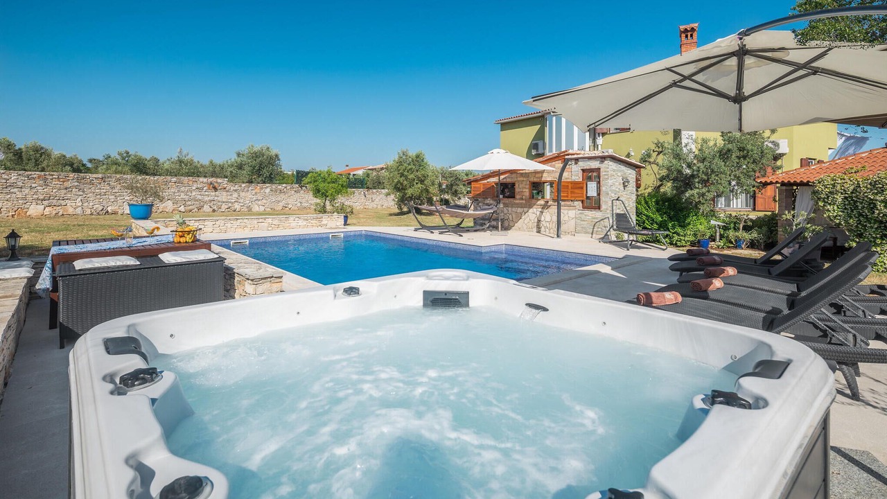 Photo of Outdoor in Galizana