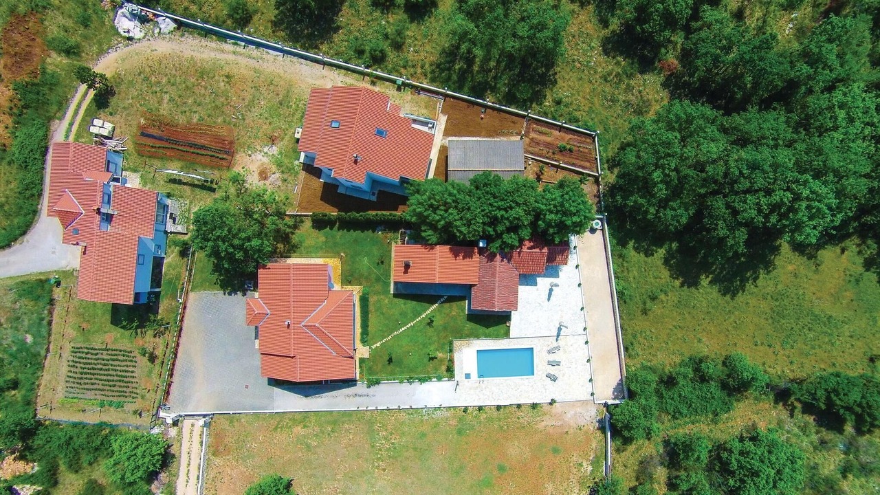 Photo of Others in Brisevo