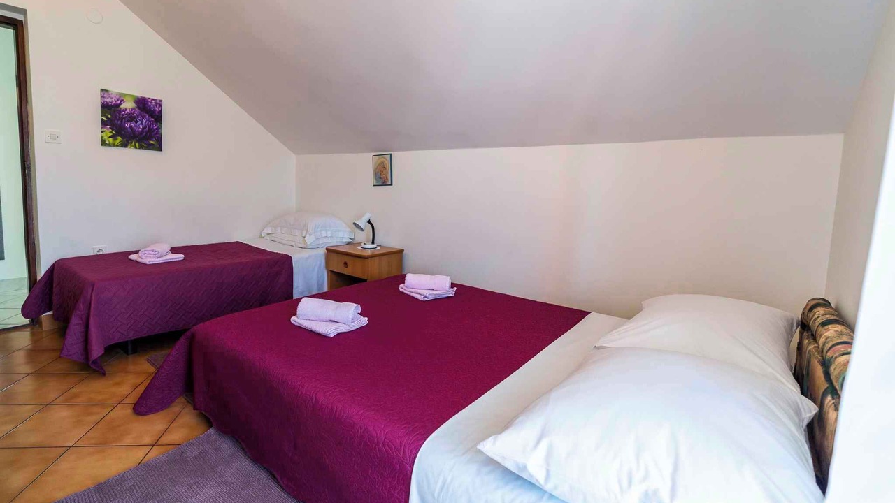 Photo of Bedroom in Petrcane