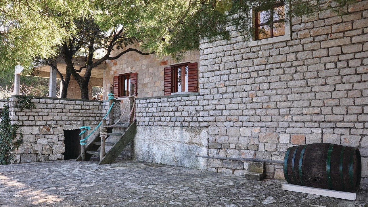 Photo of Outdoor in Praznica